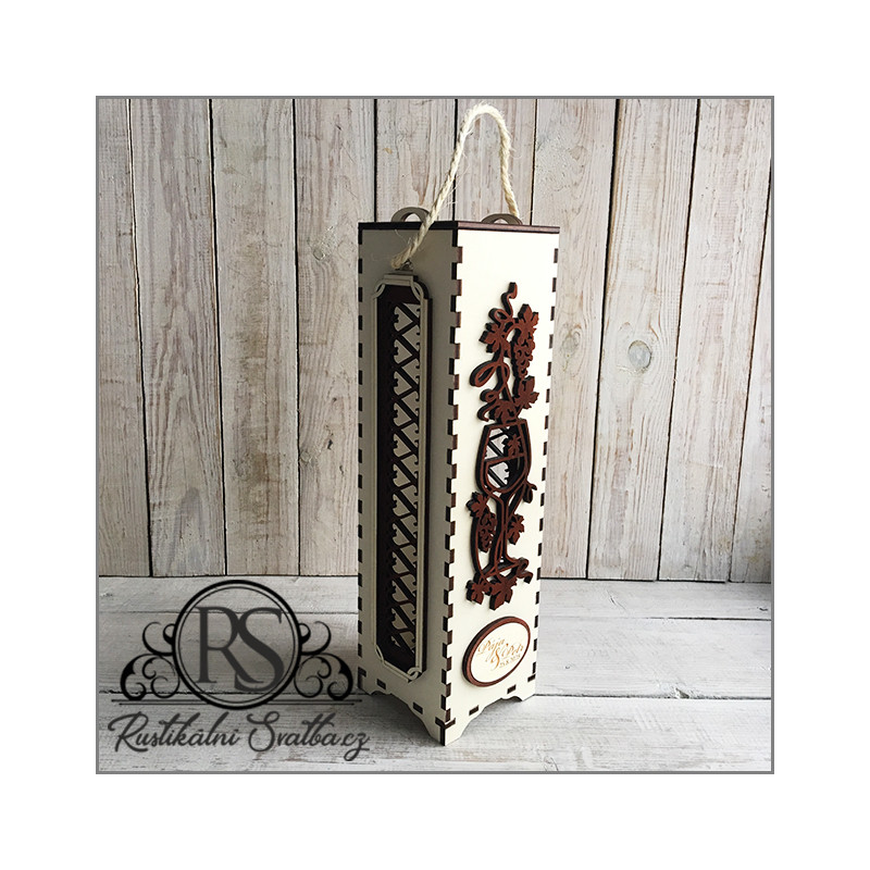 Dárková dřevěná zdobená krabička na sekt, nebo svatební víno